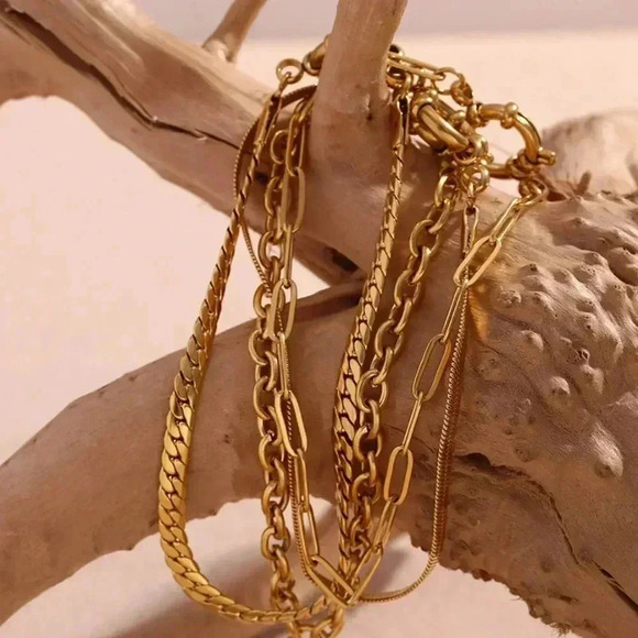 *NEW* 18K  Gold Plated Stainless Steel Nautical Inspired “O” Link Style Bracelet - Picture 4 of 7